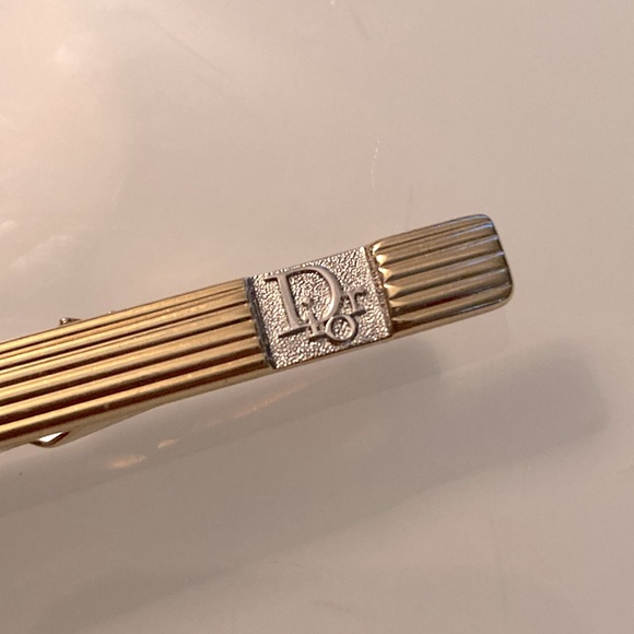 Christian Dior Tie Clip - Picture 2 of 7